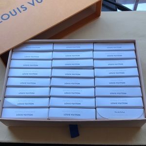 - 🌸🌸 NEW 🌸🌸 Louis Vuitton scent Samples
